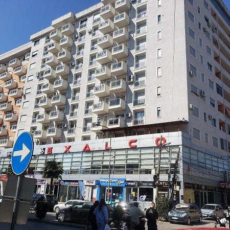 Appartamento Nr. 28. Centrale E Luminoso Shkoder Exterior photo